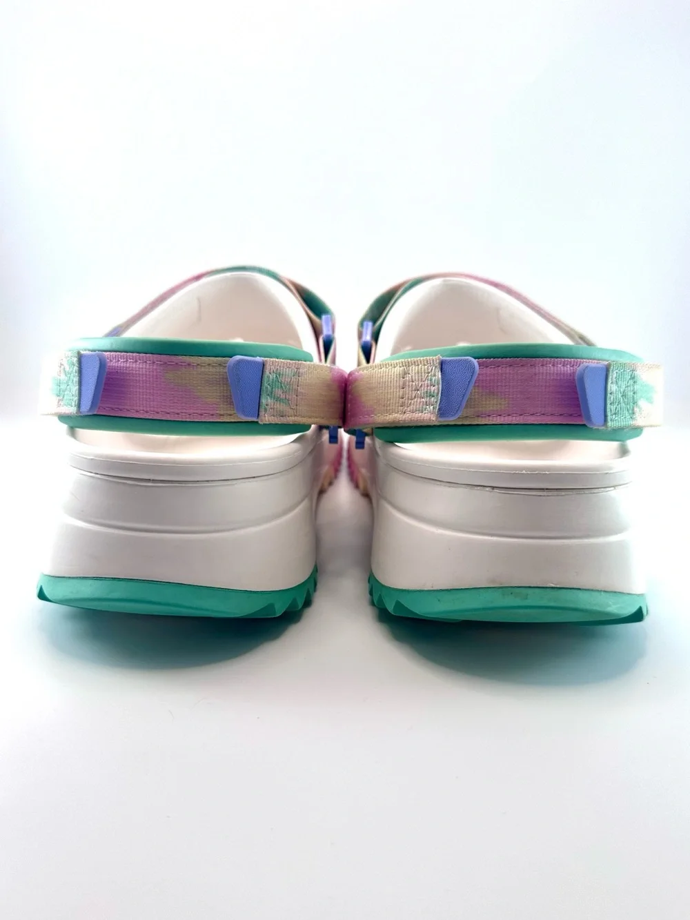 Crocs Classic Hiker Ombre Platform Clogs White Multi Mens 10 / Womens 12